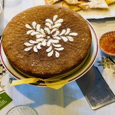 Oda ve Kahvaltı Limen